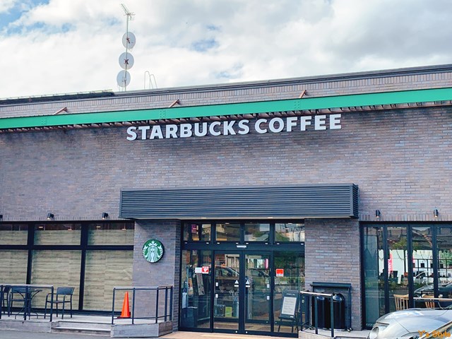スターバックス コーヒー Tsutaya 福知山店 京都北部に初のスタバ 駐車場を完備した便利なお店 Starbucks Coffee Y S Style 人生のindex化計画 人生は旅 旅は食 食は人